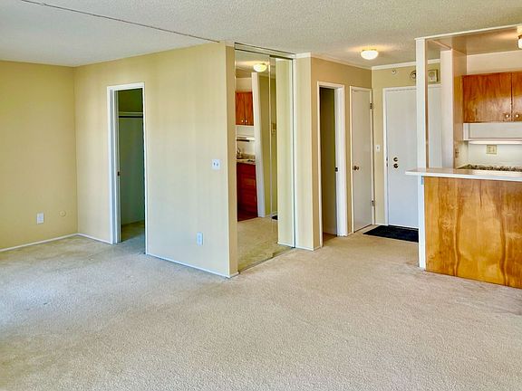 3rd image of 4 Anchor Dr Unit 339