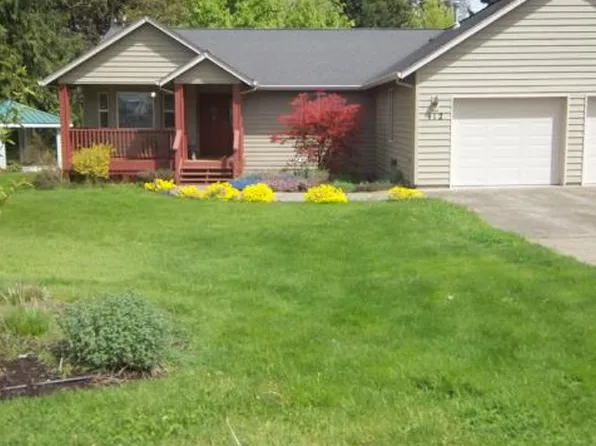 112 White Way St, Saint Helens, OR 97051