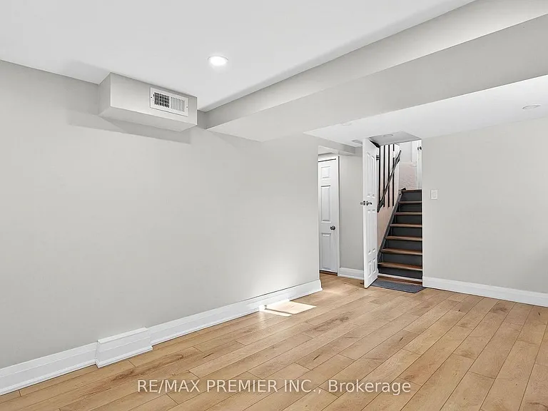 4848 2nd Ave #BASEMENT — Photo 8