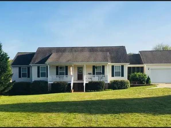 3934 Salem Valley Rd, Ringgold, GA 30736