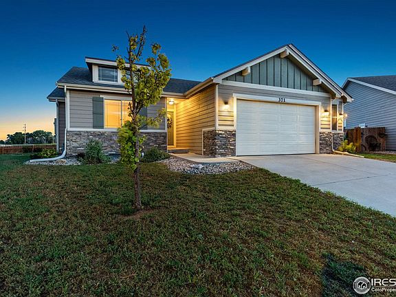 2nd image of 371 Linden Oaks Dr