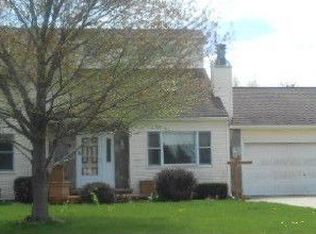 3041 Gove Dr, Tecumseh, MI 49286