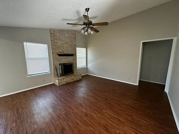 5th image of 8201 Hood Cir #A