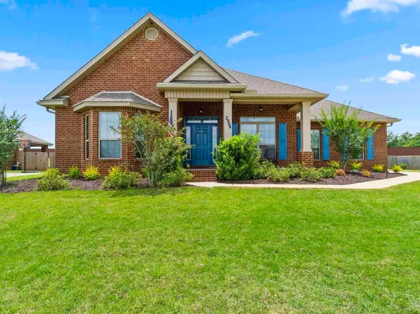 2984 Carrington Lakes Blvd, Cantonment, FL 32533