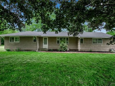 6078 Versailles Rd, Lake View, NY, 14085