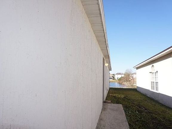 2nd image of 6648 Gentle Oaks Dr E