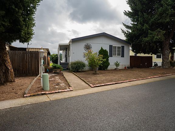 2nd image of 3700 Bellinger Ln Space 22