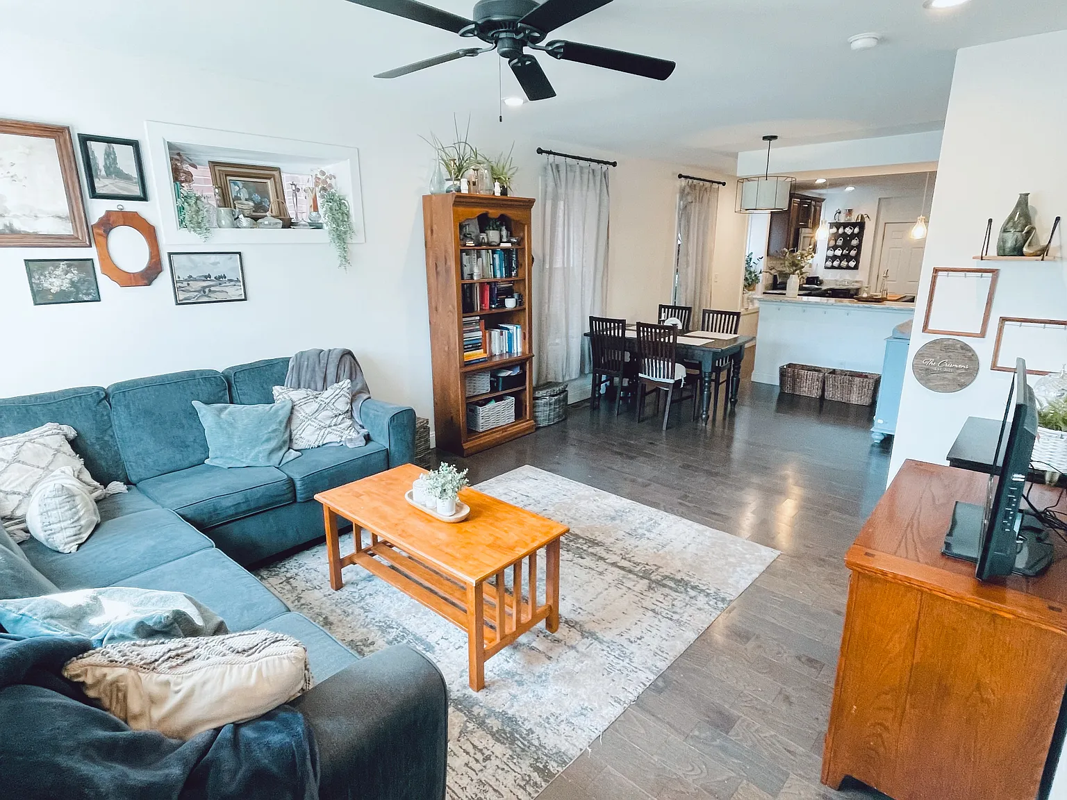 3 bed, 1700 sqft, $3,000 — Photo 2