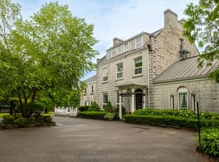 8 Starr Pl, Kingston, ON K7L4V1
