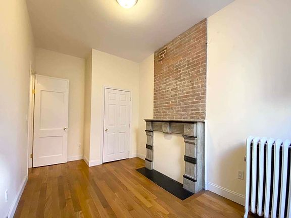 4th image of 360 W 51st St APT 2B