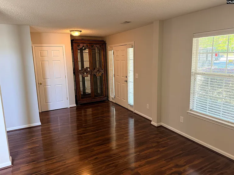 5 Redbrush Ct — Photo 30