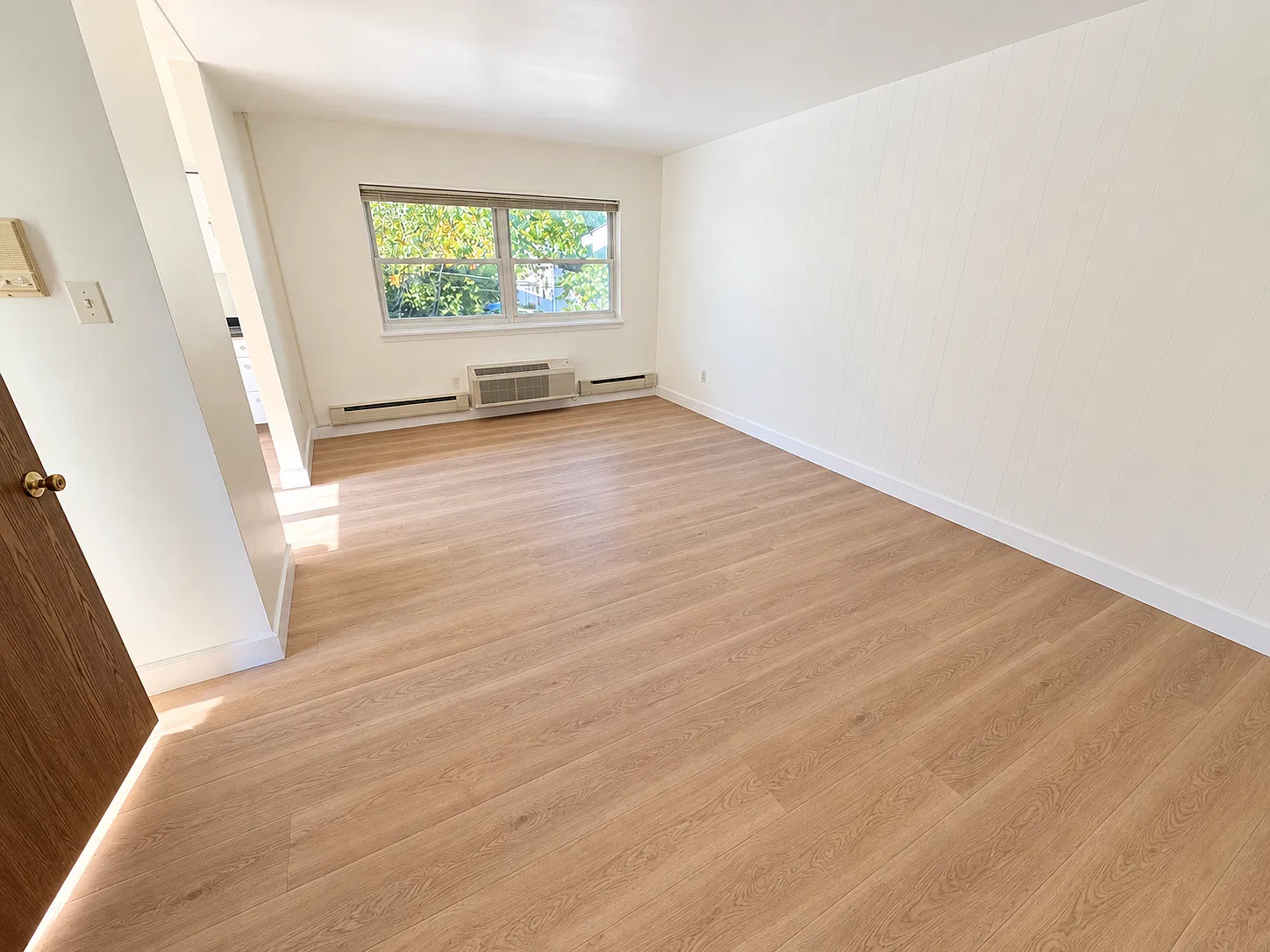 2 bed, $1,920 — Photo 2