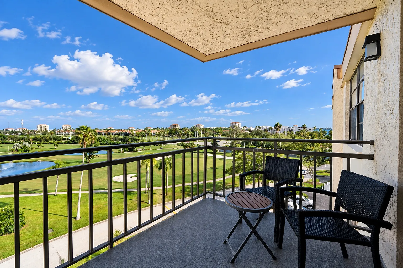 1 bed, 790 sqft, $2,000 — Photo 2