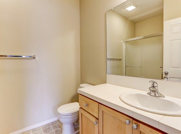 5th image of 6073 NE Alder St