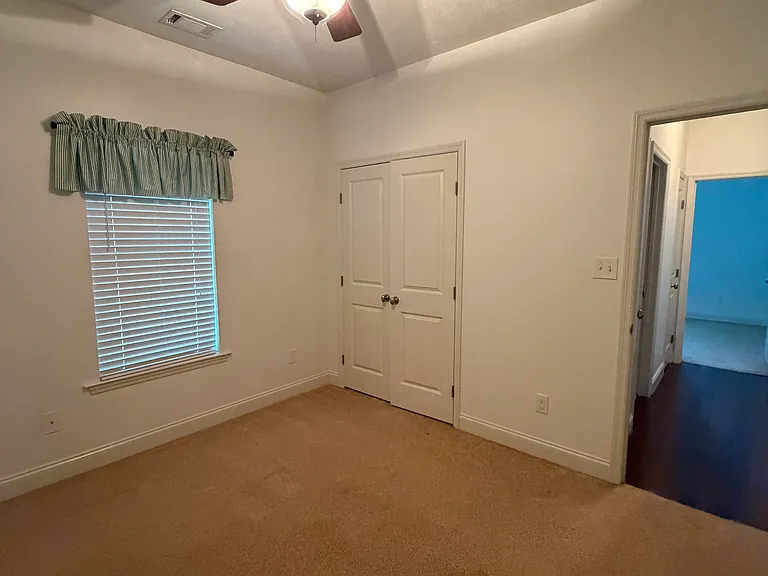4429 Galway Dr — Photo 10