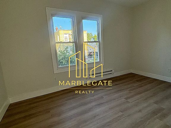 3rd image of 49-51 Rosehill Pl #11
