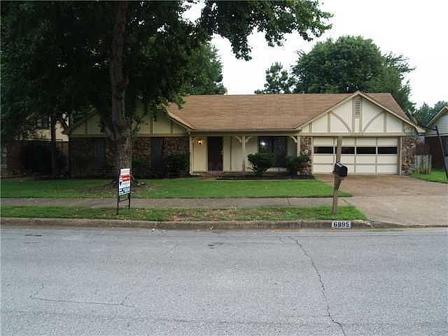 1st image of 6895 Glenwick Dr #D