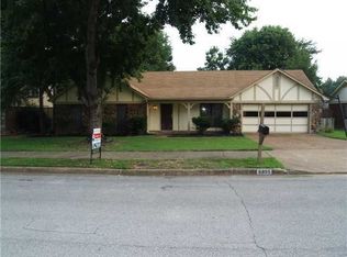 6895 Glenwick Dr #D, Memphis, TN 38141
