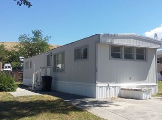 13 Yucca Cir, Casper, WY 82604