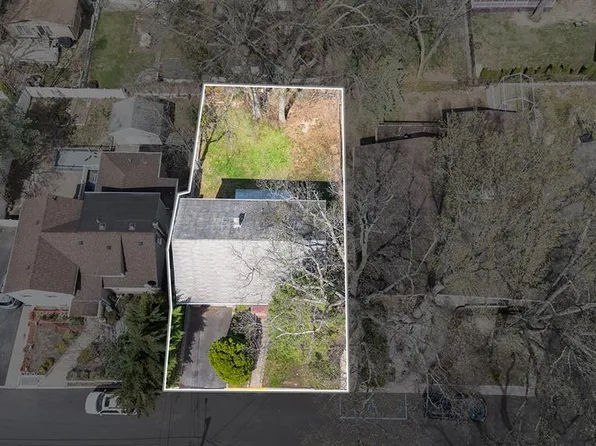 677 Greeley Ave, Fairview, NJ 07022