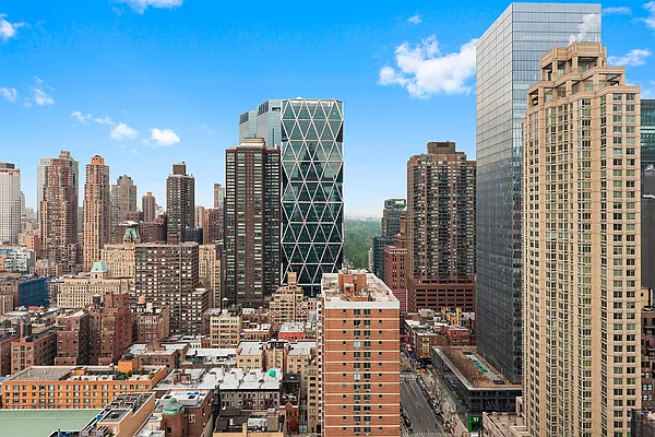 Sold by Keller Williams NYC | media 2