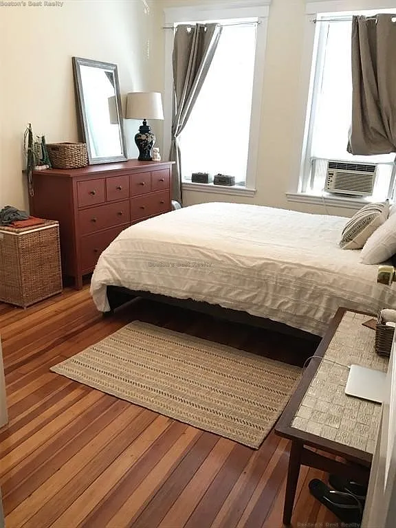 1 bed, 558 sqft, $2,100 — Photo 3