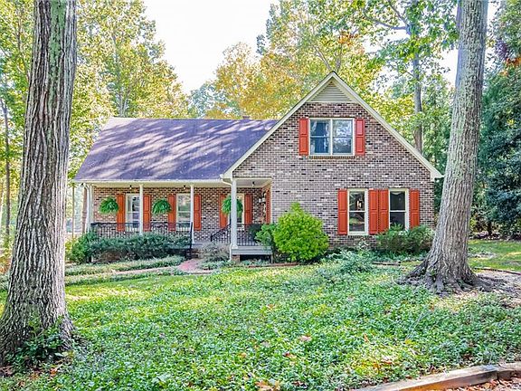 2nd image of 20225 Oak River Ct