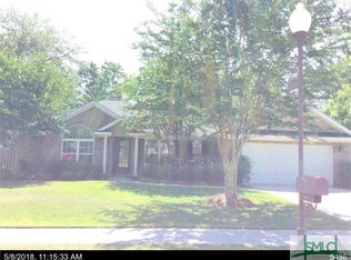 513 Cobblestone Cir, Bloomingdale, GA 31302