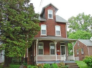 518 Broad St, Spring City, PA 19475