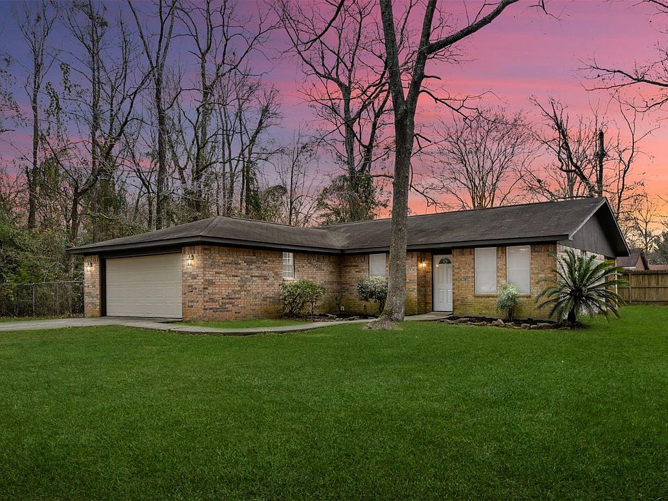 1st image of 24367 E Oak Dr