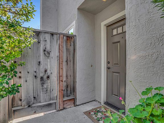 3rd image of 2154 Alexander Way