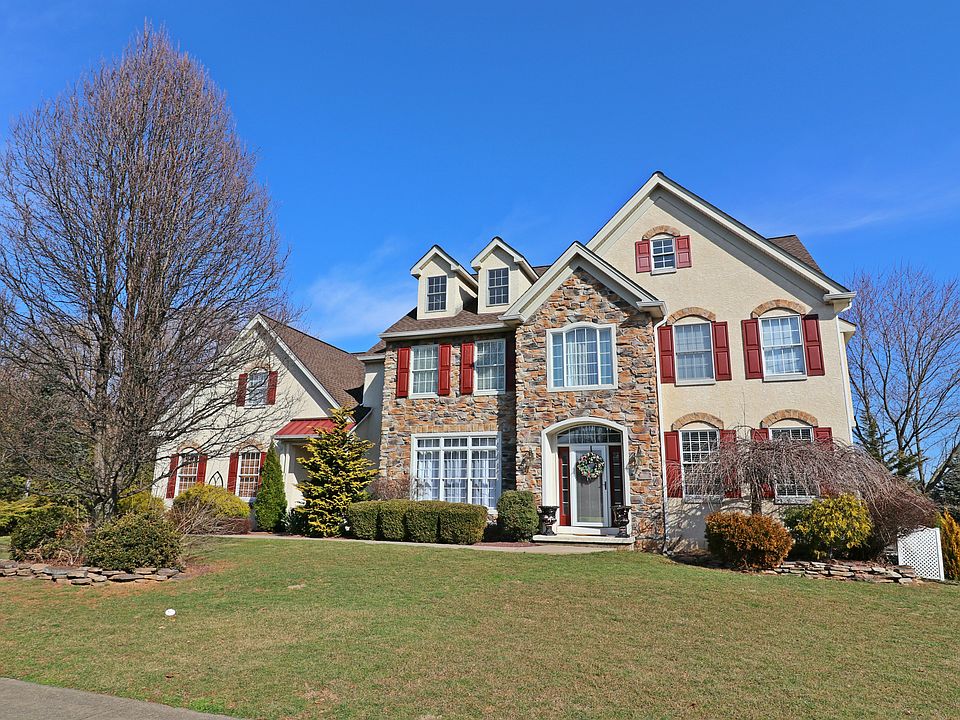 1st image of 3750 Tiffany Dr