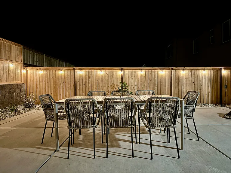 4292 Crescent Way — Photo 31