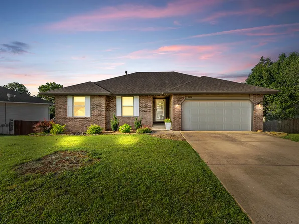 2030 E Charles Street, Republic, MO 65738