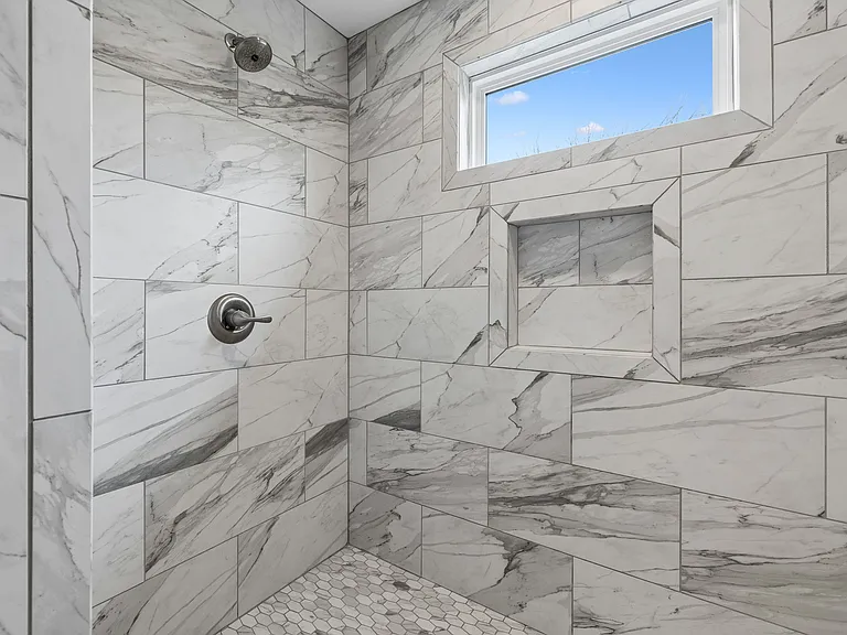 720 Flint Ridge Dr — Photo 23
