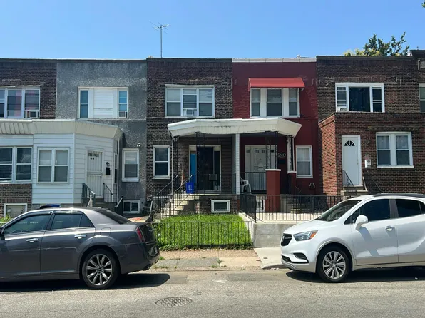 2520 S 67th St, Philadelphia, PA 19142