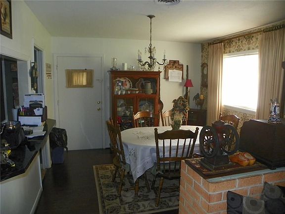 4th image of 2313 17th St
