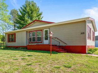 335 Molly Ln, Rockaway Beach, MO 65740