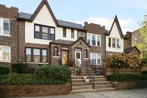 Rented by Oxford Property Group | media 1