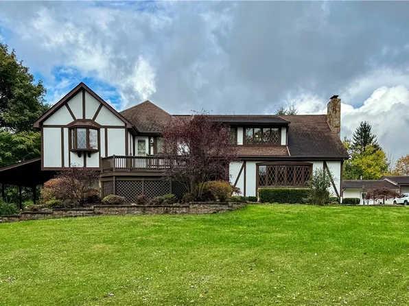4283 Adams Rd, East Palestine, OH 44413
