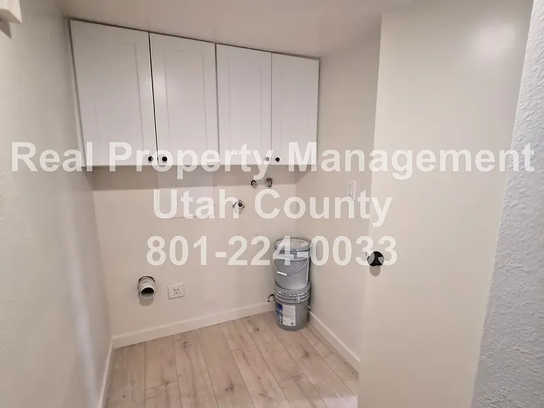 1148 W 100 N — Photo 10