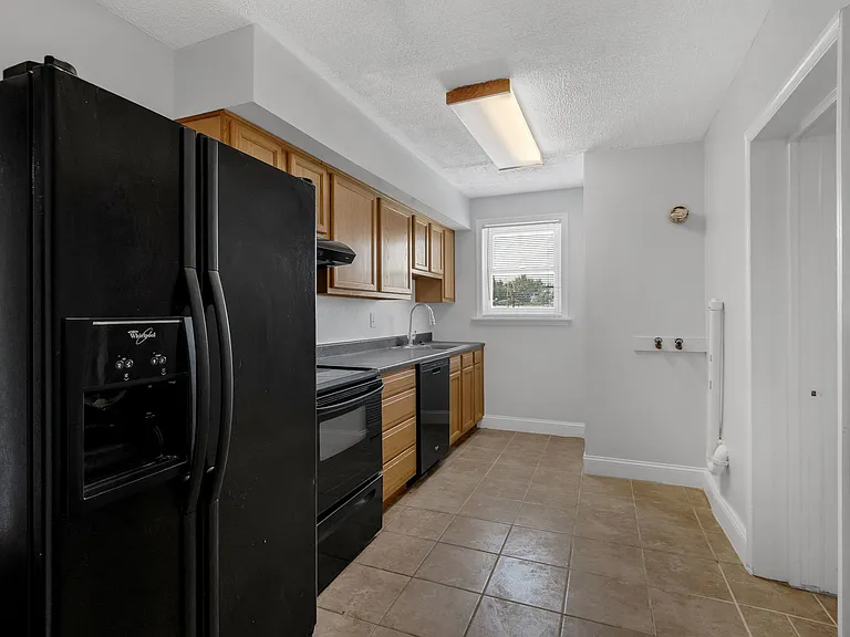 1608 West St SE — Photo 4