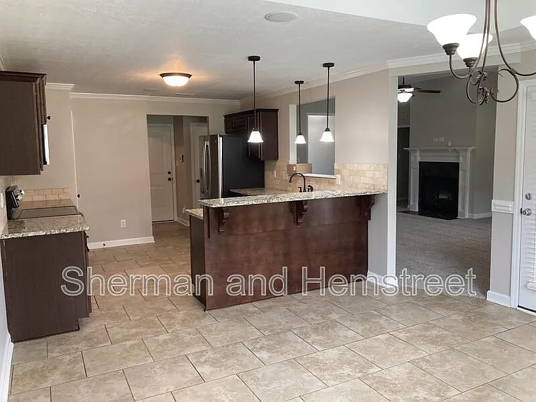 4133 Pullman Cir #4133 PULLMAN CIR — Photo 4