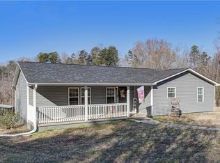 210 Ward Rd, Eden, NC 27288