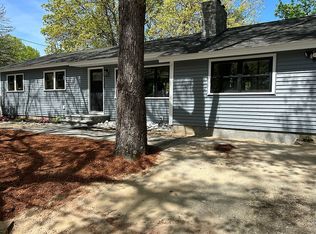 17 Kensington Dr, Chelmsford, MA 01824