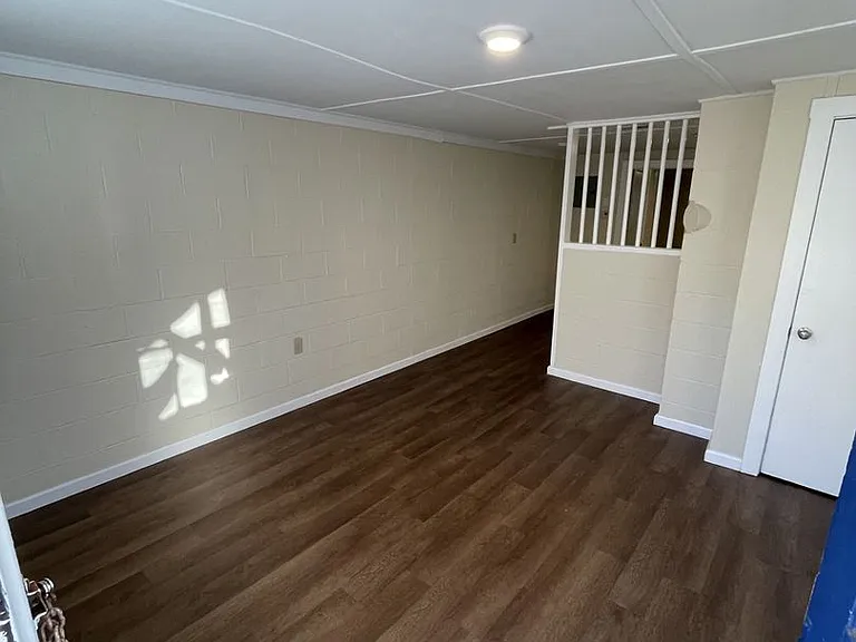 1104 Spaulding St — Photo 8