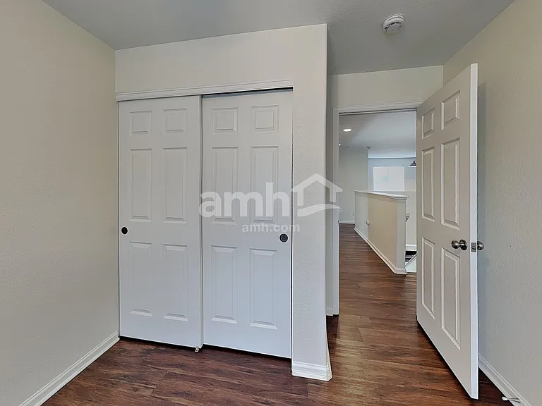 1088 Oriole Cir — Photo 15