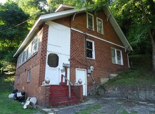 47 Vine St, Welch, WV 24801