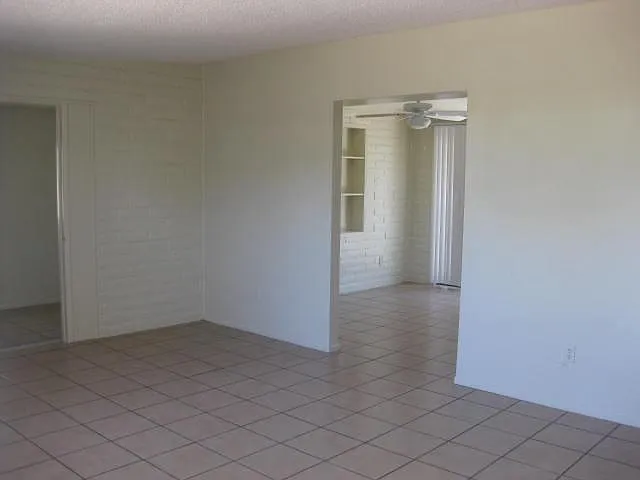 3135 N Presidio Cir #REAR — Photo 10