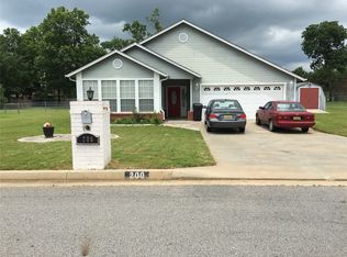 200 Wapiti, Poteau, OK 74953